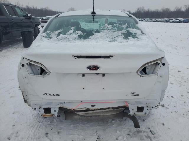 Photo 6 from auction – 2015 FORD FOCUS SE with VIN 1FADP3F22FL260419