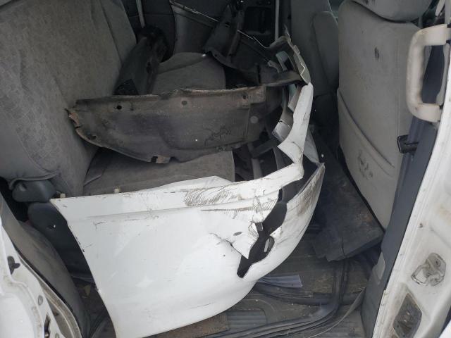 Photo 13 from auction – 2002 NISSAN QUEST with VIN 4N2ZN15T32D812919
