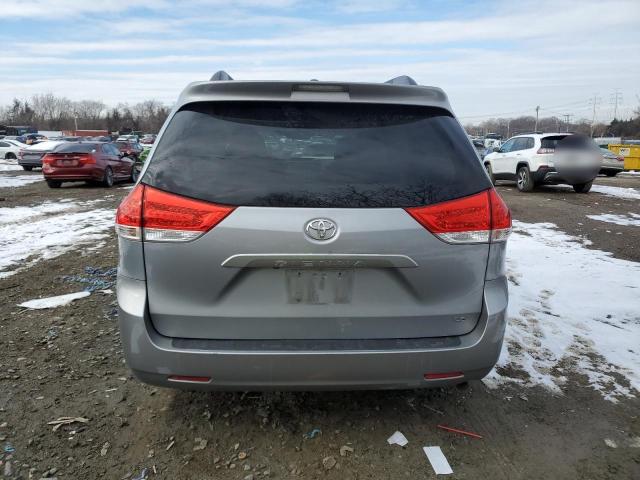 Photo 6 from auction – 2013 TOYOTA SIENNA LE with VIN 5TDKK3DC9DS284885