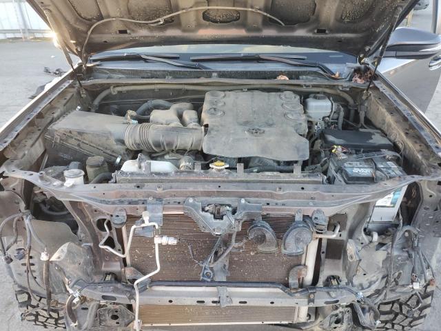 Photo 11 from auction – 2014 TOYOTA 4RUNNER SR with VIN JTEBU5JR1E5193725