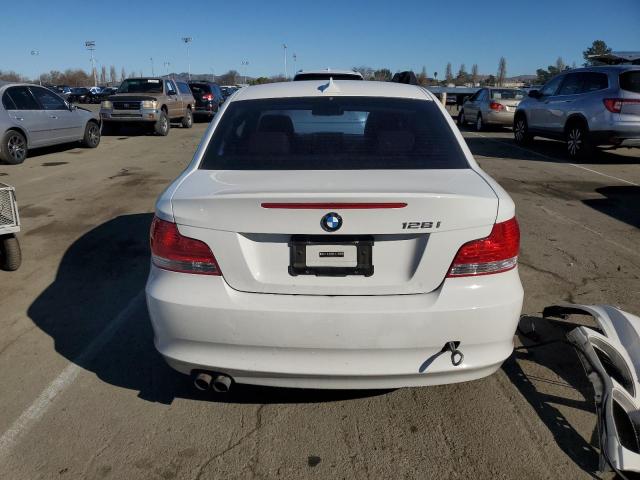 Photo 6 from auction – 2009 BMW 128 I with VIN WBAUP73559VK76054