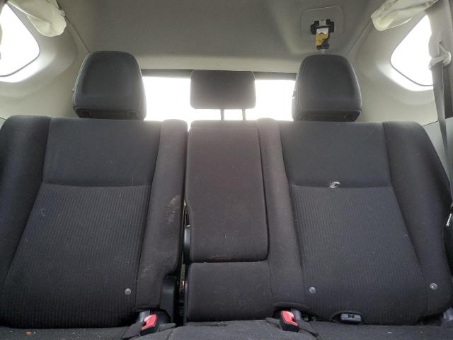Photo 10 from auction – 2015 TOYOTA RAV4 XLE with VIN JTMRFREV7FD151000