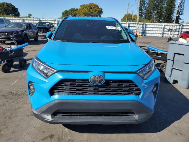 Photo 5 from auction – 2019 TOYOTA RAV4 XLE with VIN 2T3W1RFV6KW025157