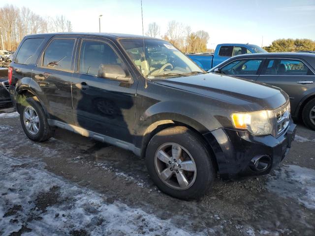 Photo 4 from auction – 2010 FORD ESCAPE XLS with VIN 1FMCU0C79AKB50975