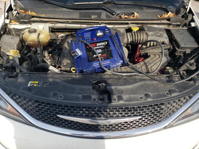 Photo 12 from auction – 2017 CHRYSLER PACIFICA T with VIN 2C4RC1EGXHR628062