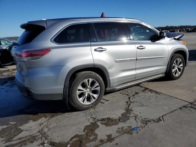 Photo 3 from auction – 2015 TOYOTA HIGHLANDER with VIN 5TDKKRFH5FS060253