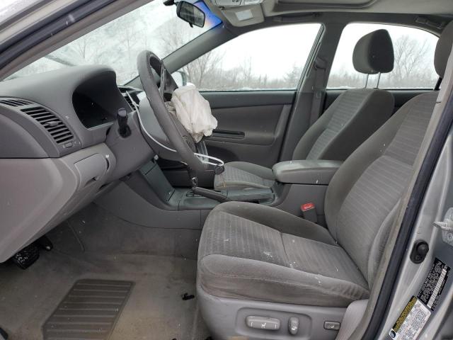 Photo 7 from auction – 2005 TOYOTA CAMRY LE with VIN 4T1BE32K15U961793