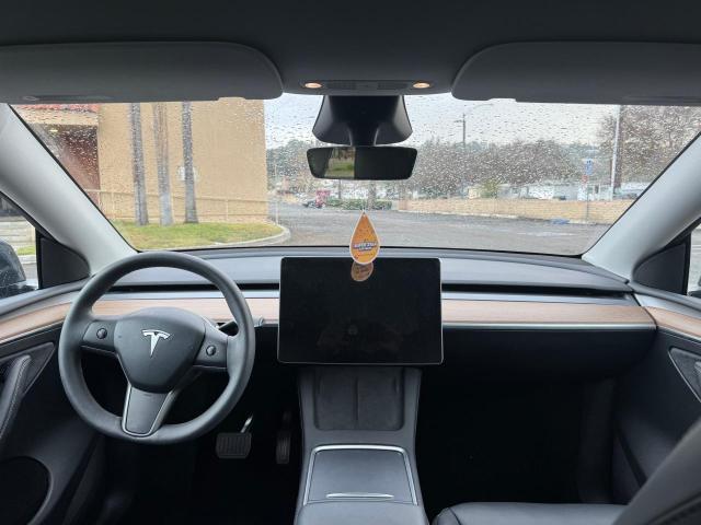 Photo 9 from auction – 2023 TESLA MODEL Y with VIN 7SAYGDED4PF940897