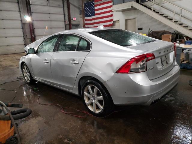 Photo 2 from auction – 2016 VOLVO S60 PREMIE with VIN YV1612TK0G2390624