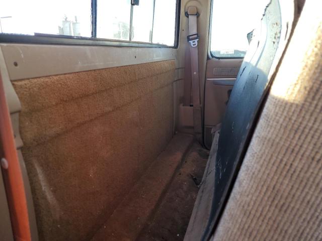 Photo 10 from auction – 1990 FORD F250 with VIN 2FTHF25G1LCA24923