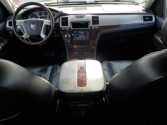 Photo 8 from auction – 2010 CADILLAC ESCALADE E with VIN 1GYUKJEFXAR282847