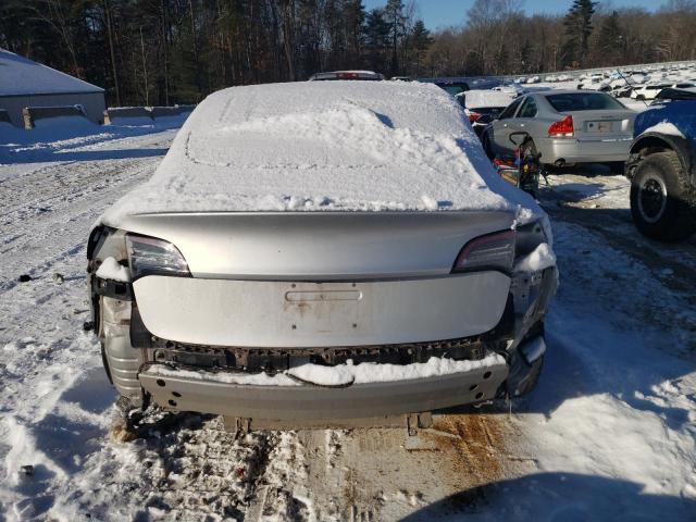 Photo 6 from auction – 2018 TESLA MODEL 3 with VIN 5YJ3E1EB2JF085795