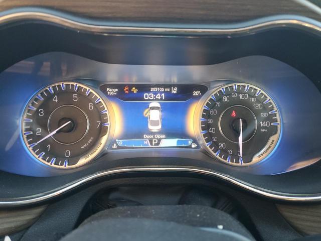 Photo 9 from auction – 2015 CHRYSLER 200 C with VIN 1C3CCCCB3FN527646