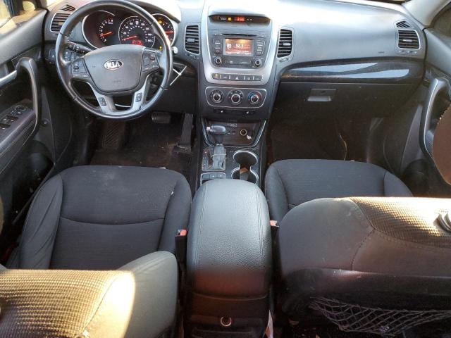 Photo 8 from auction – 2015 KIA SORENTO LX with VIN 5XYKTDA62FG656102