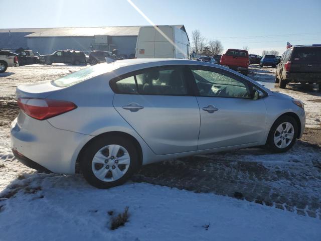 Photo 3 from auction – 2016 KIA FORTE LX with VIN KNAFK4A6XG5572959