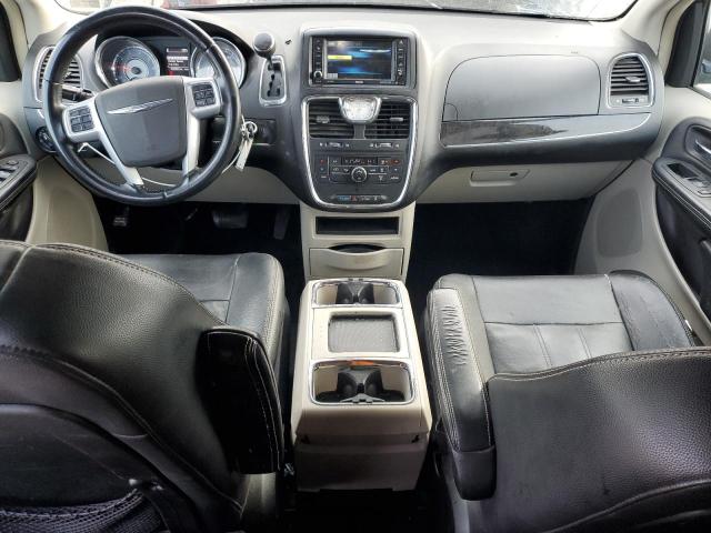 Photo 8 from auction – 2013 CHRYSLER TOWN & COU with VIN 2C4RC1BG3DR743665