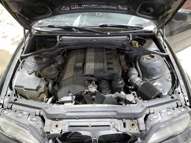 Photo 11 from auction – 2004 BMW 325 I with VIN WBAEV33434KR28397