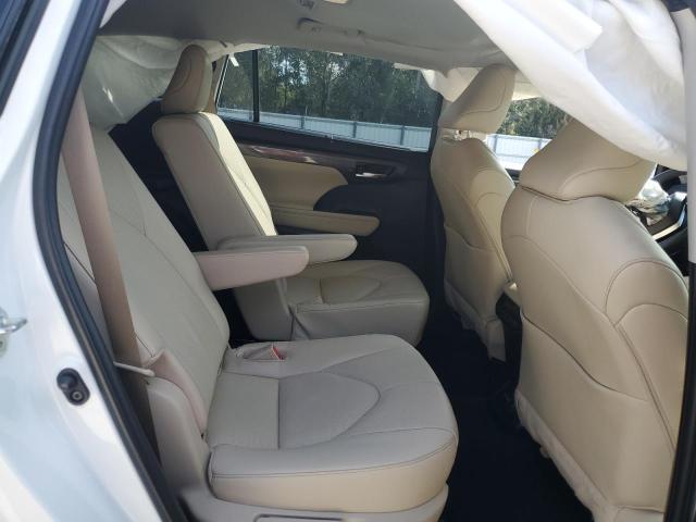 Photo 11 from auction – 2023 TOYOTA HIGHLANDER with VIN 5TDKDRBH6PS003593