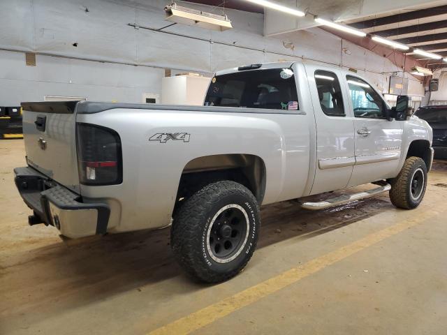 Photo 3 from auction – 2013 CHEVROLET SILVERADO with VIN 1GCRKSE73DZ108228