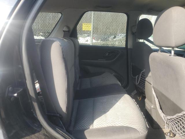 Photo 11 from auction – 2004 FORD ESCAPE XLT with VIN 1FMYU03174KB88016