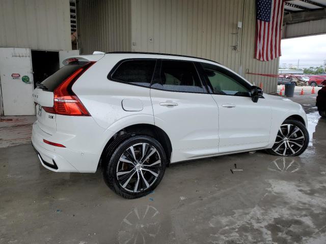 Photo 3 from auction – 2023 VOLVO XC60 PLUS with VIN YV4L12RL8P1359438