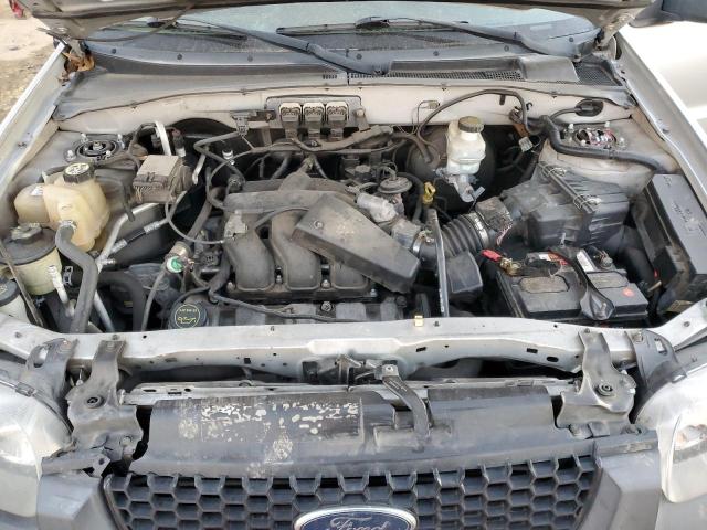 Photo 12 from auction – 2005 FORD ESCAPE XLT with VIN 1FMCU03105DA26437