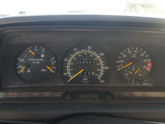 Photo 9 from auction – 1993 MERCEDES-BENZ 190 E 2.6 with VIN WDBDA29D3PG070284