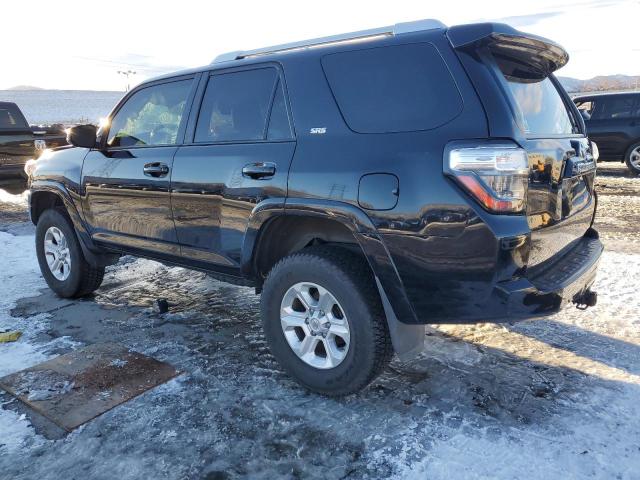 Photo 2 from auction – 2015 TOYOTA 4RUNNER SR with VIN JTEBU5JRXF5227792