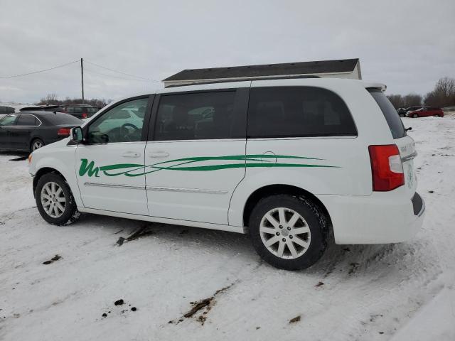 Photo 2 from auction – 2016 CHRYSLER TOWN & COU with VIN 2C4RC1BG8GR208755