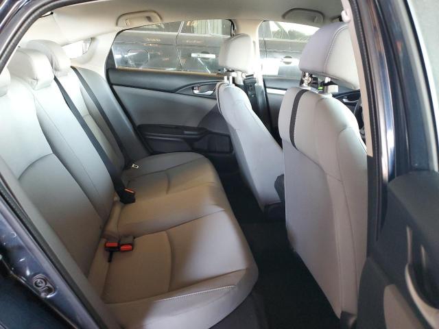 Photo 10 from auction – 2017 HONDA CIVIC LX with VIN 2HGFC2F51HH572865