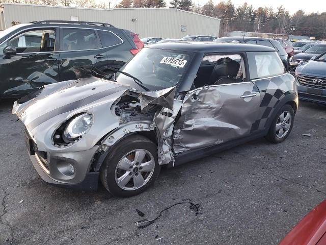 MINI COOPER 2019 with VIN WMWXP5C52K2H31468 - Photo from auction