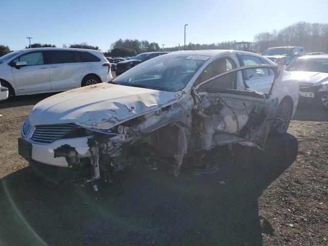 LINCOLN MKZ 2013 with VIN 3LN6L2J94DR817273 - Photo from auction