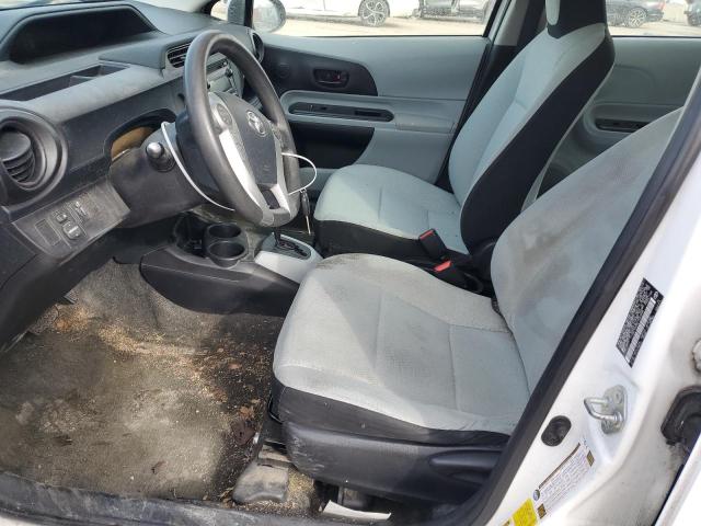 Photo 7 from auction – 2013 TOYOTA PRIUS C with VIN JTDKDTB38D1542646