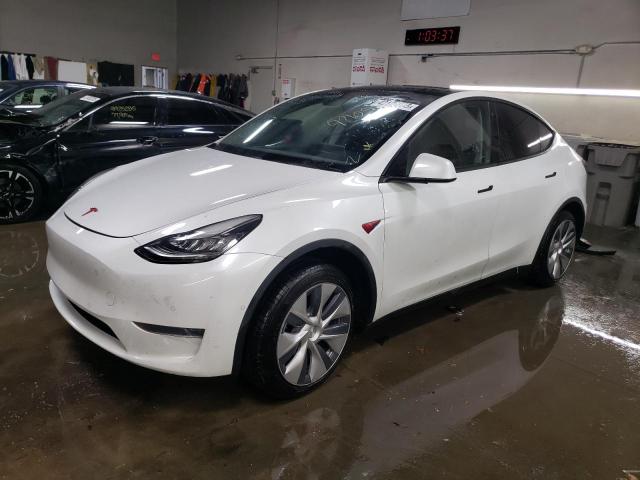 TESLA MODEL Y 2020 with VIN 5YJYGDEE1LF056013 - Photo from auction