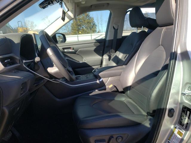 Photo 7 from auction – 2023 TOYOTA HIGHLANDER with VIN 5TDKARAH0PS527915