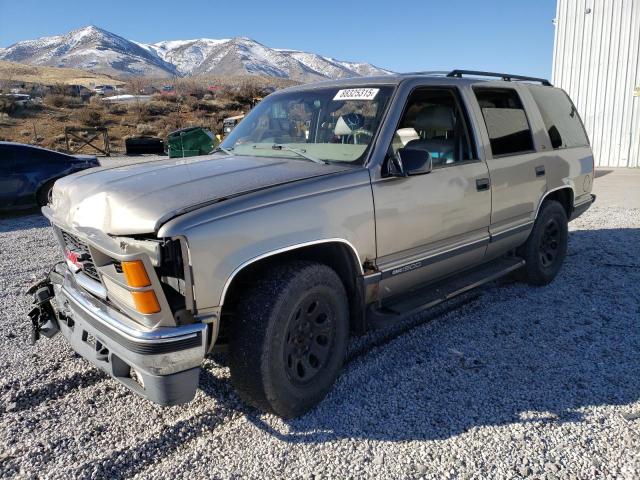GMC YUKON 1998 with VIN 1GKEK13R1WR508227 - Photo from auction