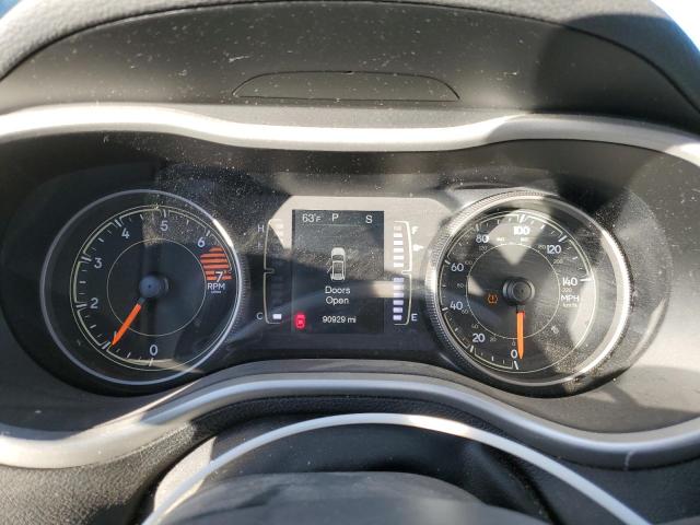 Photo 9 from auction – 2018 JEEP CHEROKEE L with VIN 1C4PJLLB2JD612253