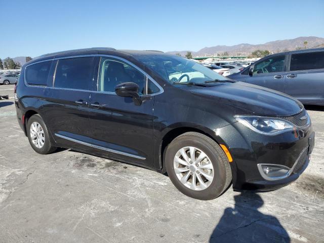 Photo 4 from auction – 2018 CHRYSLER PACIFICA T with VIN 2C4RC1BG4JR322906