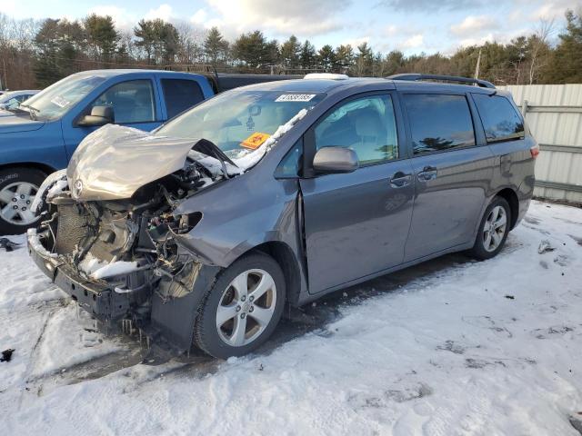TOYOTA SIENNA LE 2015 with VIN 5TDKK3DC1FS680053 - Photo from auction