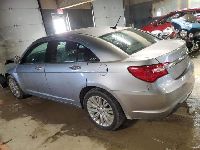 Photo 2 from auction – 2013 CHRYSLER 200 LIMITE with VIN 1C3CCBCG4DN523947