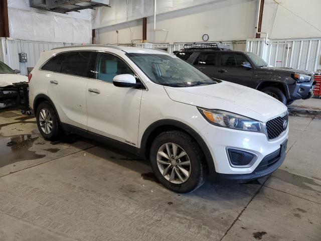 Photo 4 from auction – 2016 KIA SORENTO LX with VIN 5XYPGDA59GG079653