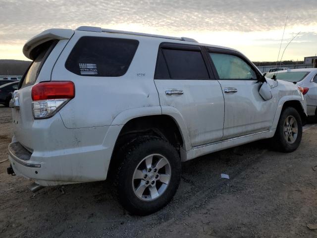 Photo 3 from auction – 2011 TOYOTA 4RUNNER SR with VIN JTEBU5JR7B5042688