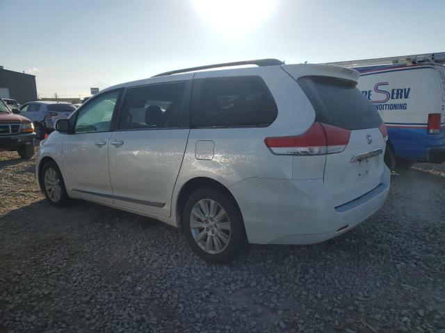 Photo 2 from auction – 2012 TOYOTA SIENNA XLE with VIN 5TDDK3DC2CS031365