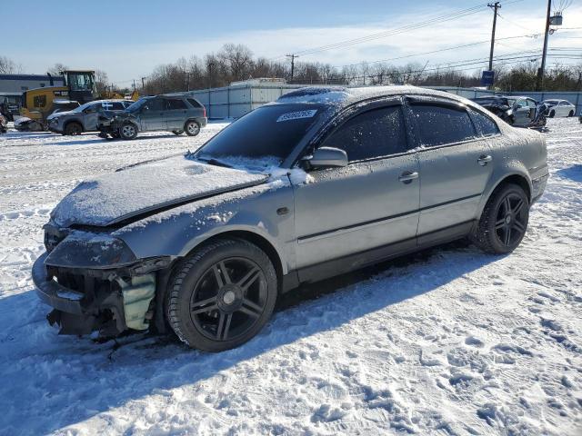 VOLKSWAGEN PASSAT GLS 2002 with VIN WVWPD63B42P238060 - Photo from auction