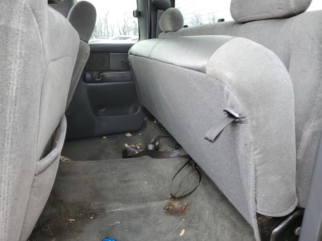 Photo 10 from auction – 2004 CHEVROLET SILVERADO with VIN 2GCEC19T441145150