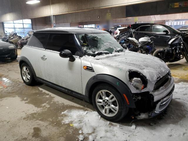 Photo 4 from auction – 2013 MINI COOPER with VIN WMWSU3C53DT690334