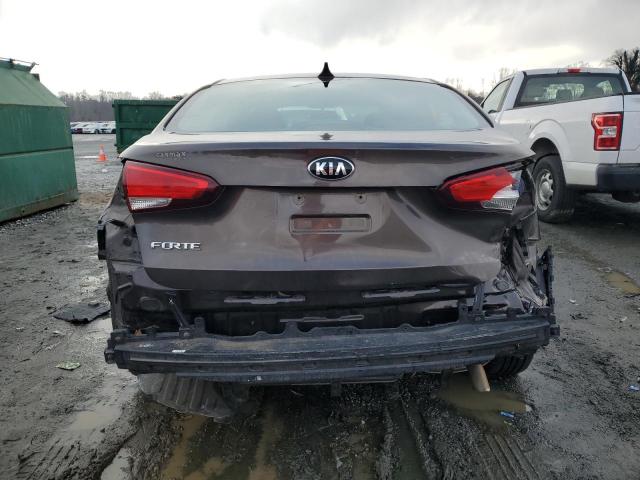 Photo 6 from auction – 2017 KIA FORTE LX with VIN 3KPFK4A79HE038434