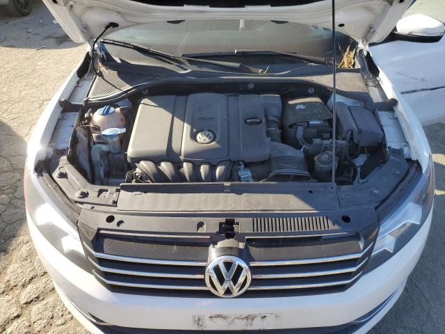 Photo 11 from auction – 2013 VOLKSWAGEN PASSAT S with VIN 1VWAP7A32DC002853