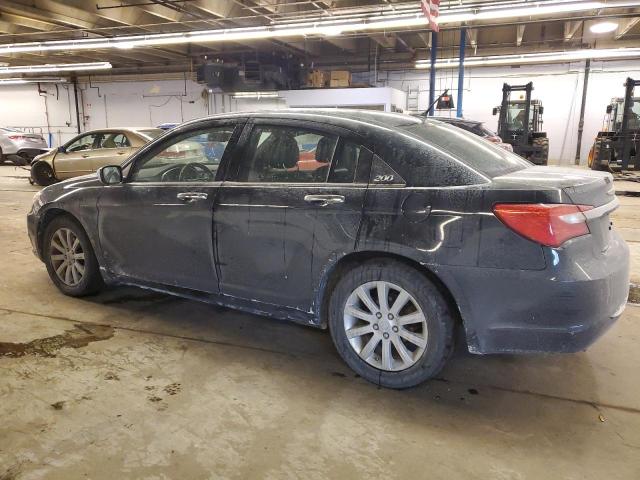 Photo 2 from auction – 2013 CHRYSLER 200 LIMITE with VIN 1C3CCBCG3DN546751