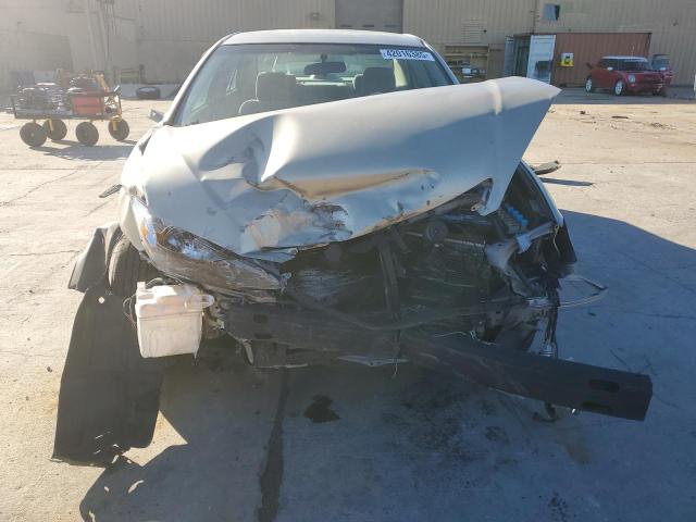 Photo 5 from auction – 2004 TOYOTA CAMRY LE with VIN 4T1BE32K44U820697